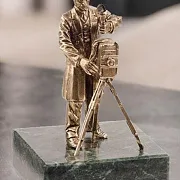 Бронзовая статуэтка «Фотограф» — фотография 1