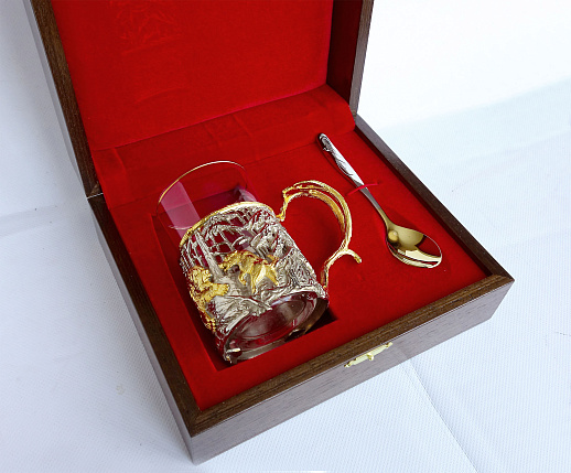Оригинальный подстаканник "Отечество"