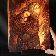 Икона Божией матери "Колыбельная" с подставкой — фотография 1